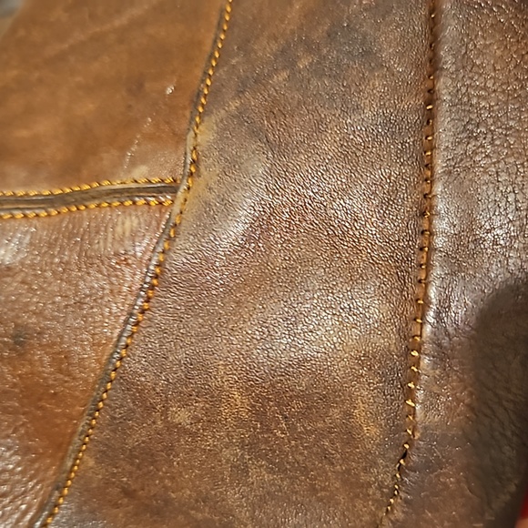 Toscani Italy Gorgeous Leather Bag - Picture 4 of 12